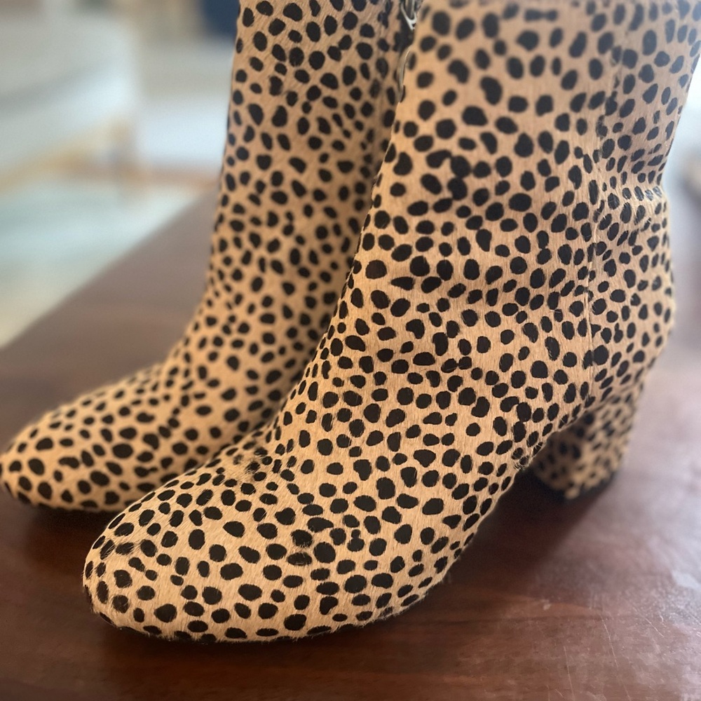 Able Leopard Print Leather Calf Hair Ankle Boots Zip Womens Size 8.5